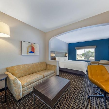 Holiday Inn Express & Suites Pittsburg By Ihg מראה חיצוני תמונה