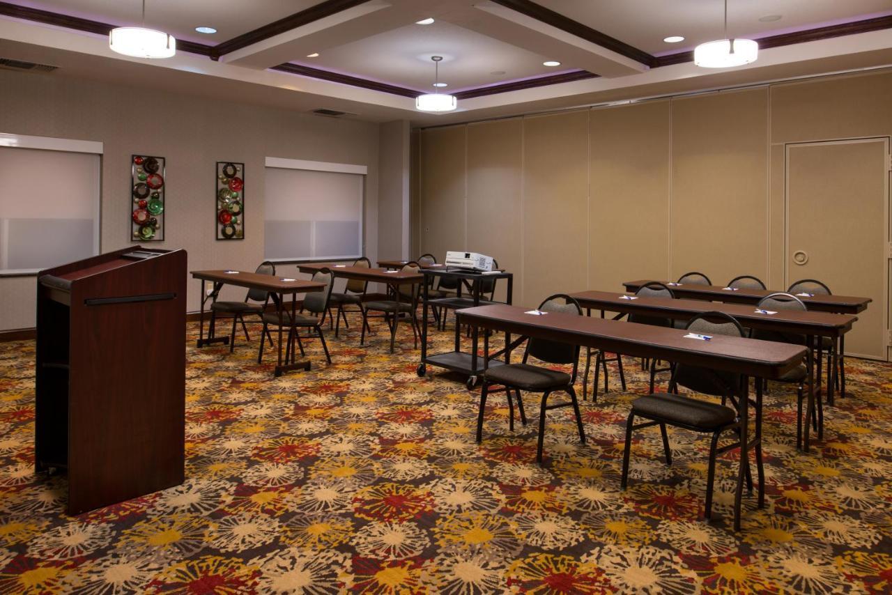 Holiday Inn Express & Suites Pittsburg By Ihg מראה חיצוני תמונה