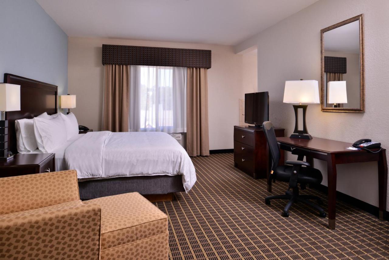 Holiday Inn Express & Suites Pittsburg By Ihg מראה חיצוני תמונה