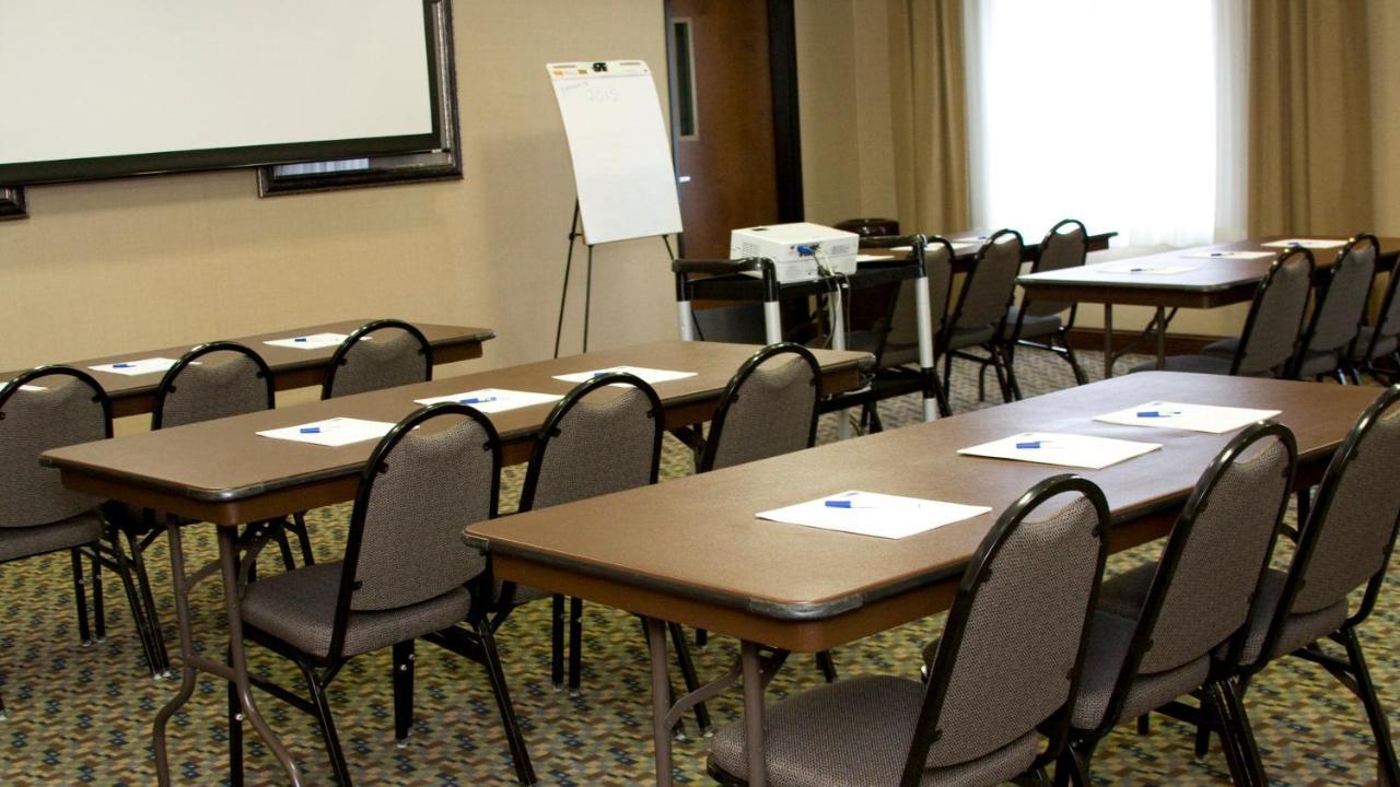 Holiday Inn Express & Suites Pittsburg By Ihg מראה חיצוני תמונה