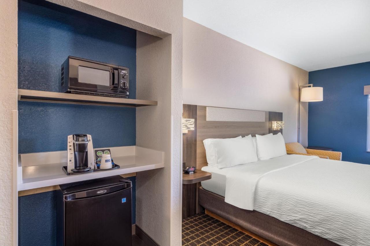 Holiday Inn Express & Suites Pittsburg By Ihg מראה חיצוני תמונה