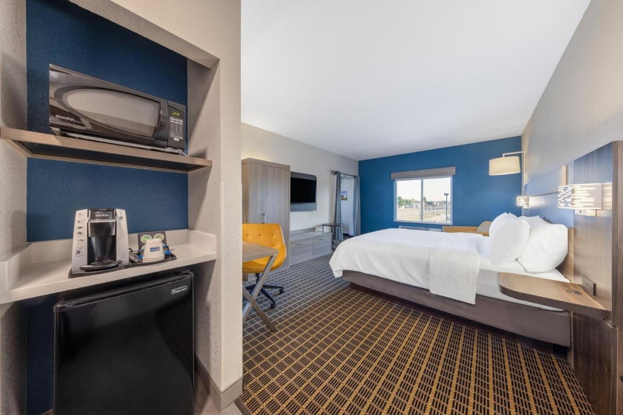 Holiday Inn Express & Suites Pittsburg By Ihg מראה חיצוני תמונה