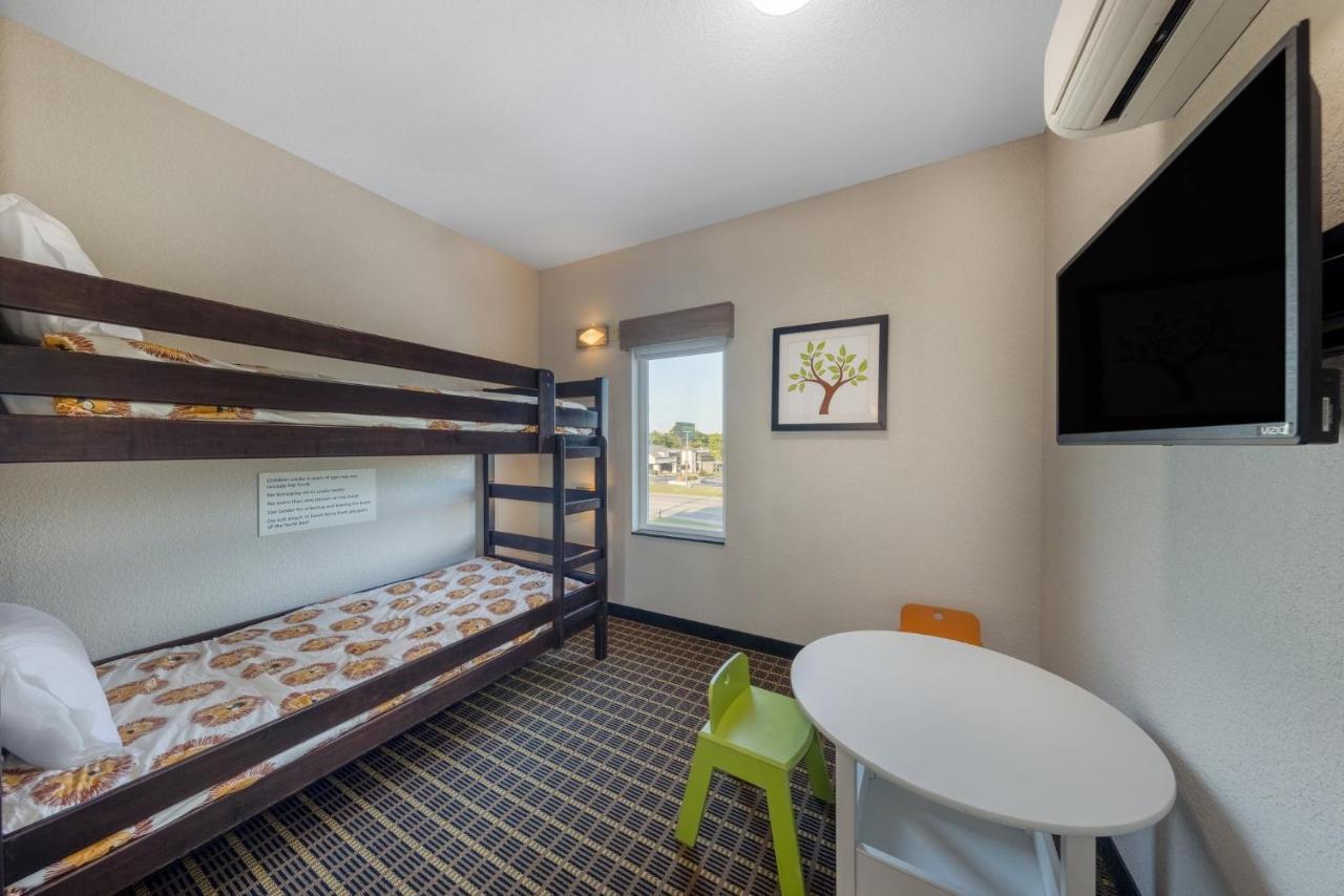 Holiday Inn Express & Suites Pittsburg By Ihg מראה חיצוני תמונה