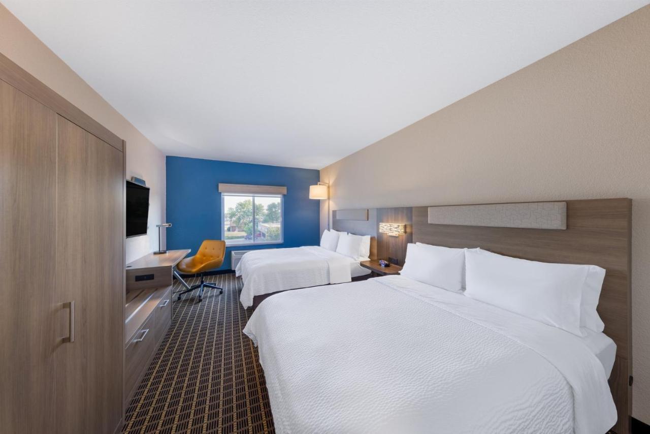 Holiday Inn Express & Suites Pittsburg By Ihg מראה חיצוני תמונה