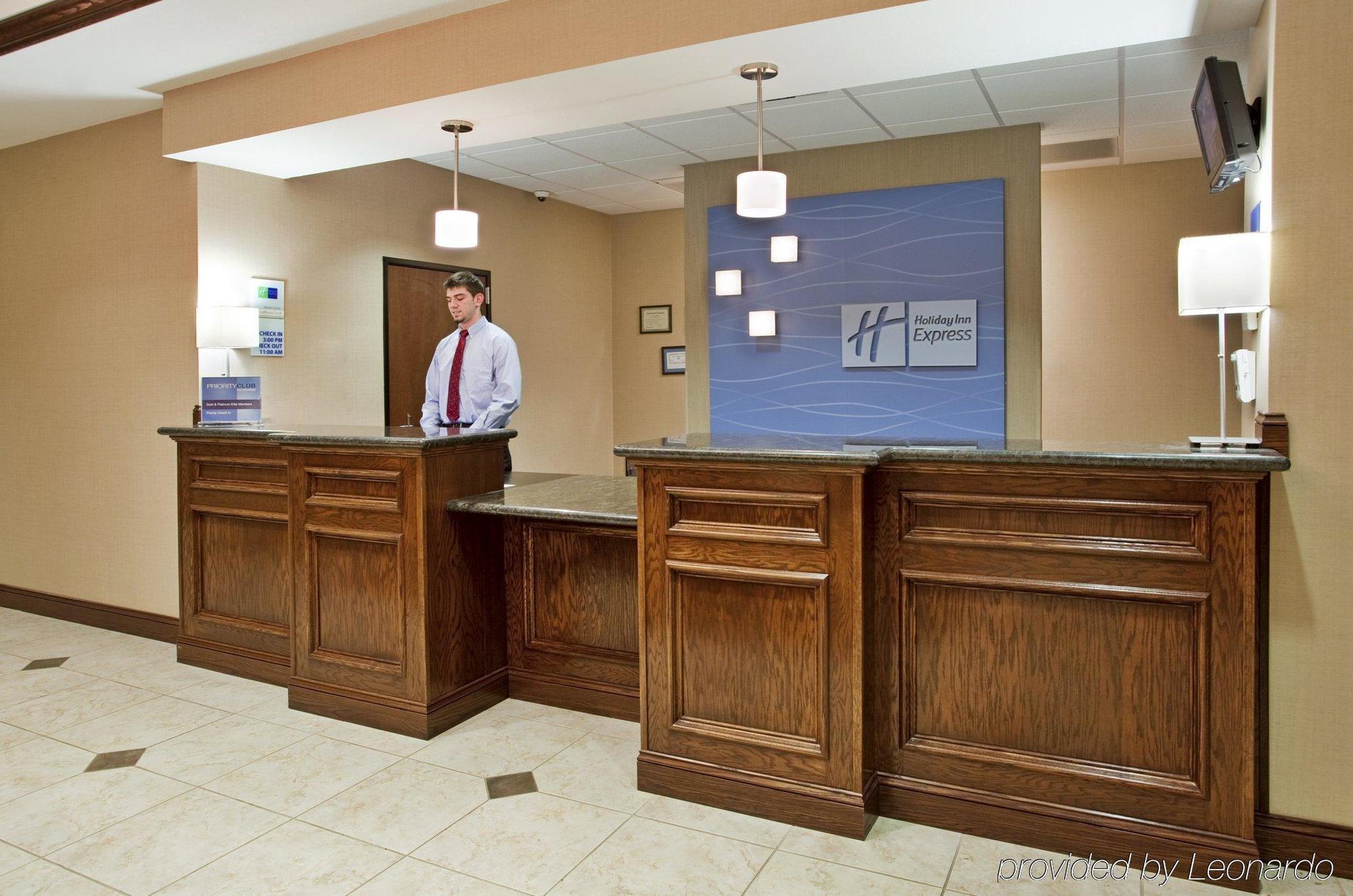 Holiday Inn Express & Suites Pittsburg By Ihg מראה חיצוני תמונה
