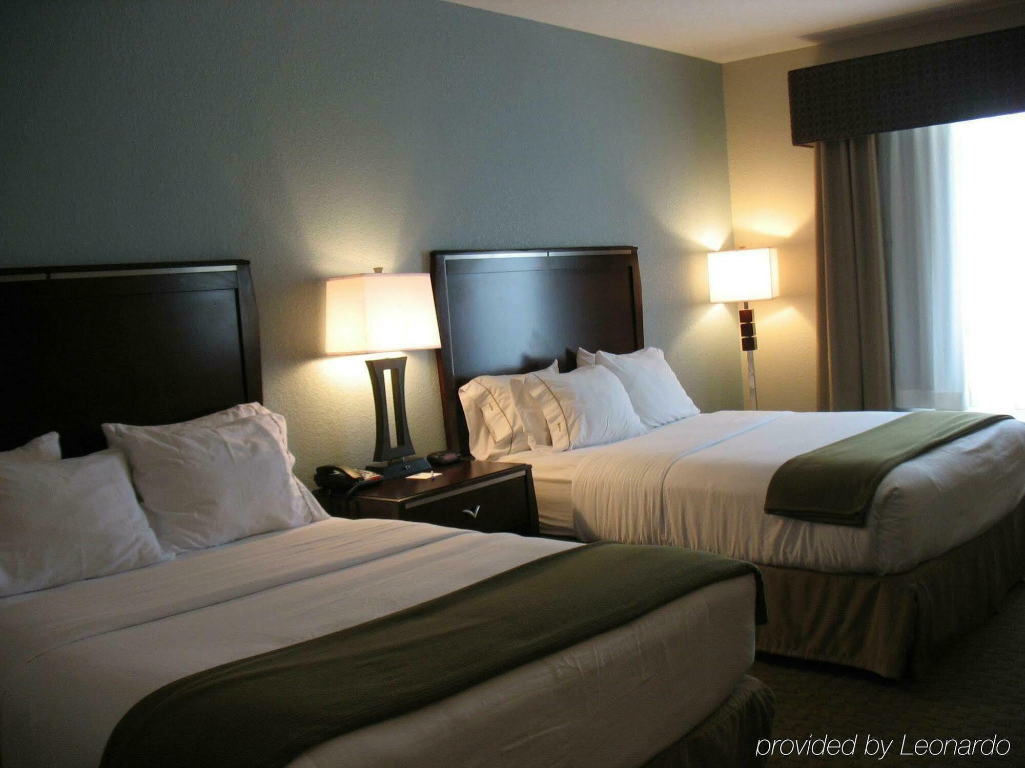 Holiday Inn Express & Suites Pittsburg By Ihg חדר תמונה