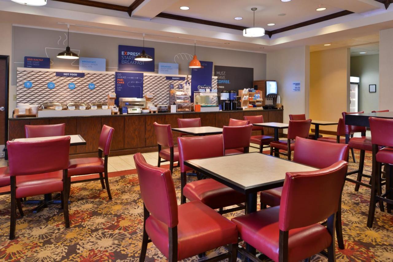 Holiday Inn Express & Suites Pittsburg By Ihg מראה חיצוני תמונה